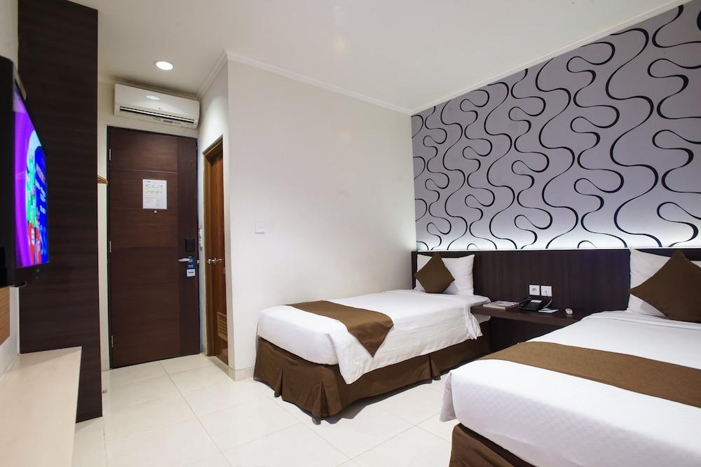 Hotel 88 Embong Kenongo - Kayun By Wh Surabaya Dış mekan fotoğraf