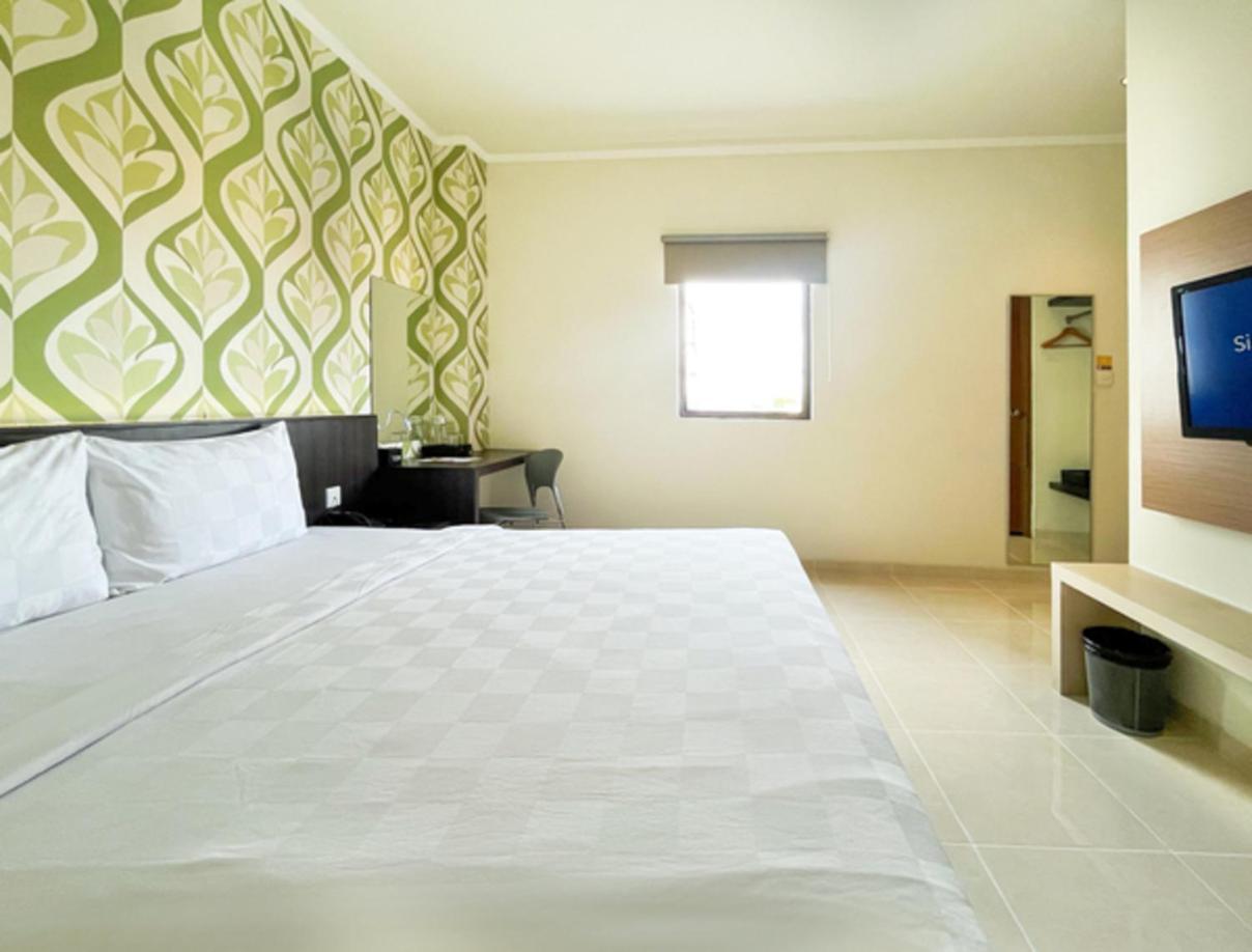 Hotel 88 Embong Kenongo - Kayun By Wh Surabaya Dış mekan fotoğraf