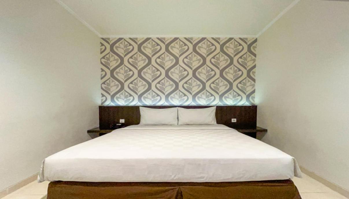 Hotel 88 Embong Kenongo - Kayun By Wh Surabaya Dış mekan fotoğraf