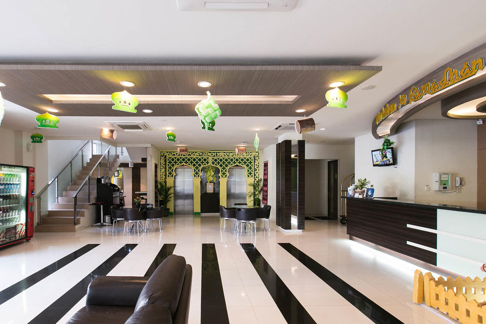 Hotel 88 Embong Kenongo - Kayun By Wh Surabaya Dış mekan fotoğraf