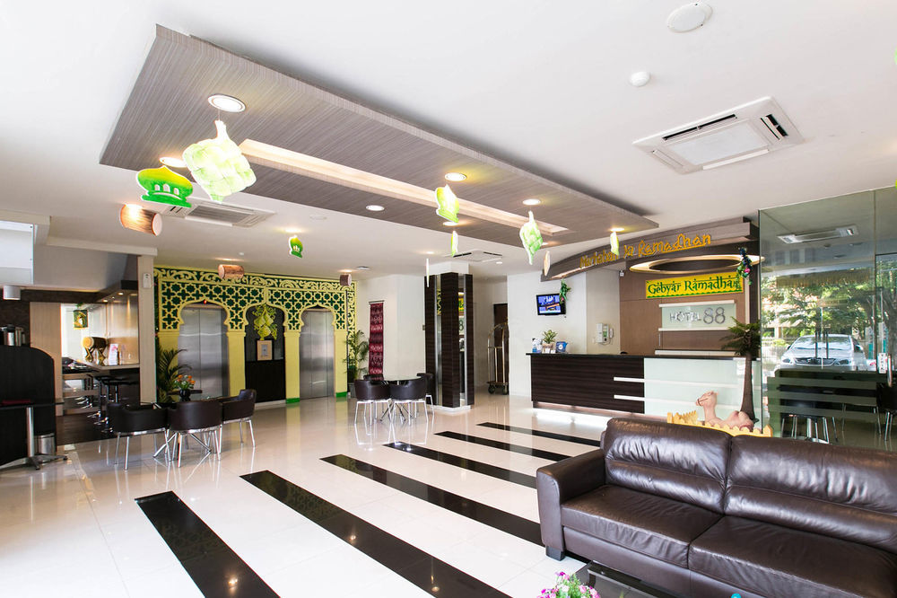 Hotel 88 Embong Kenongo - Kayun By Wh Surabaya Dış mekan fotoğraf