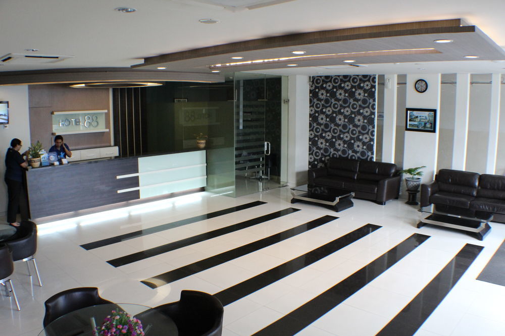 Hotel 88 Embong Kenongo - Kayun By Wh Surabaya Dış mekan fotoğraf